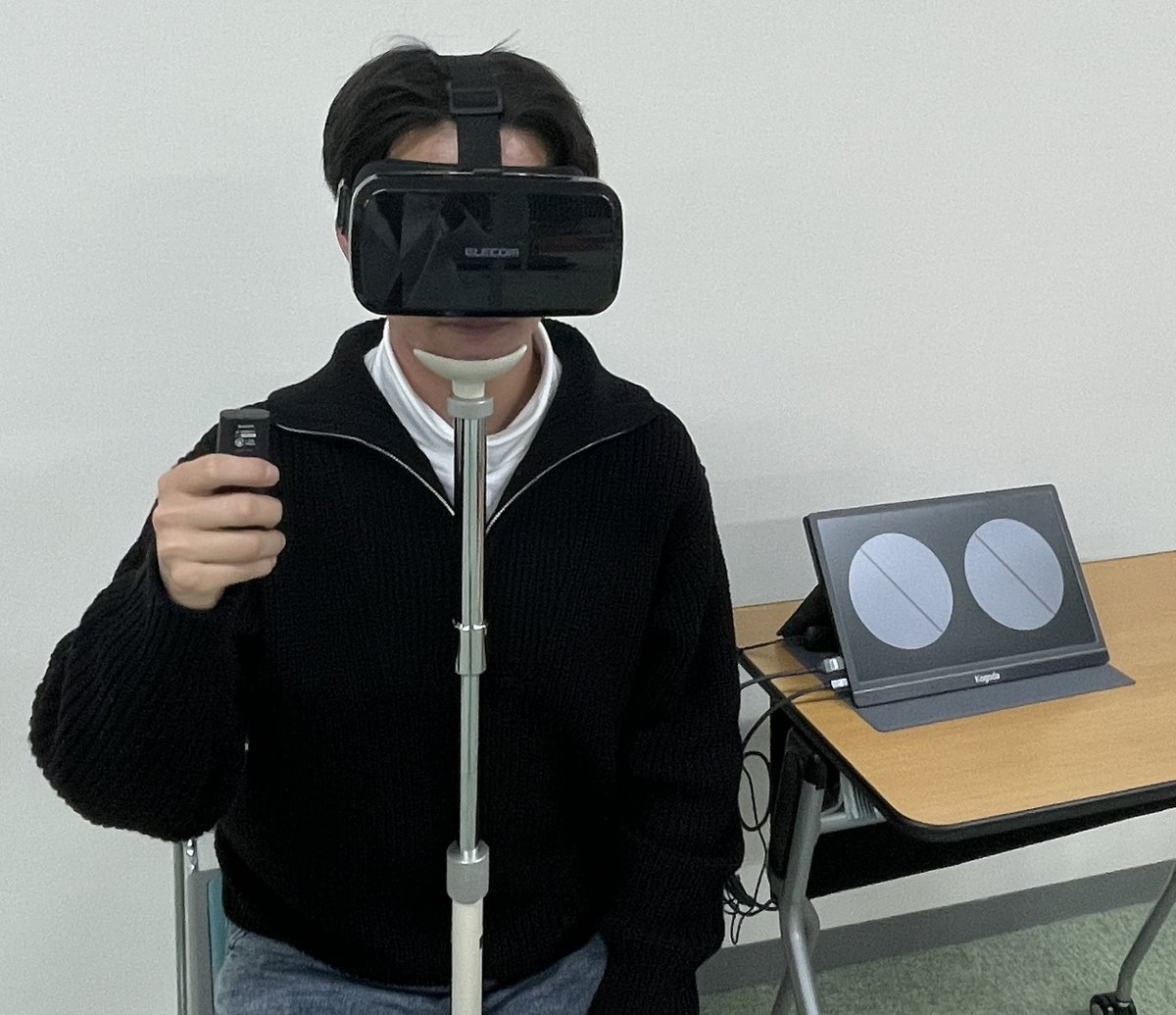VRを用いた自覚的視性垂直位（SVV）測定